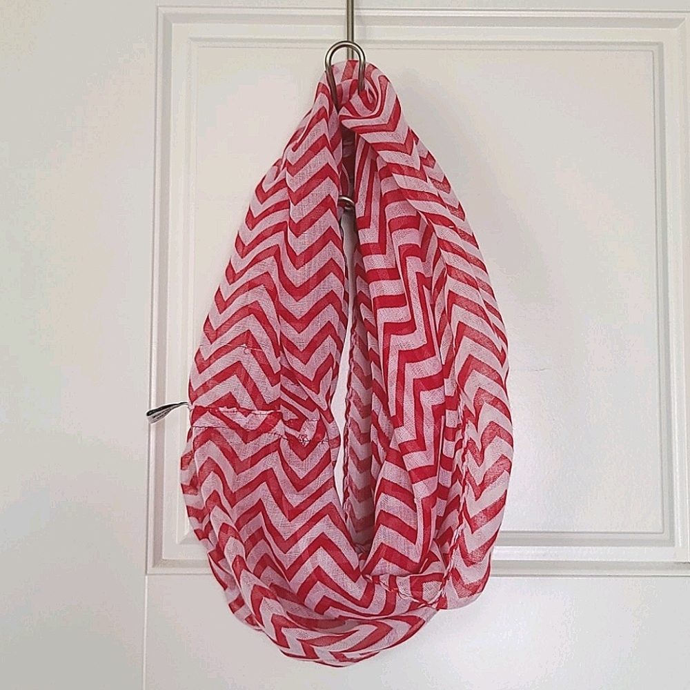 10/4 INFINITY SCARF